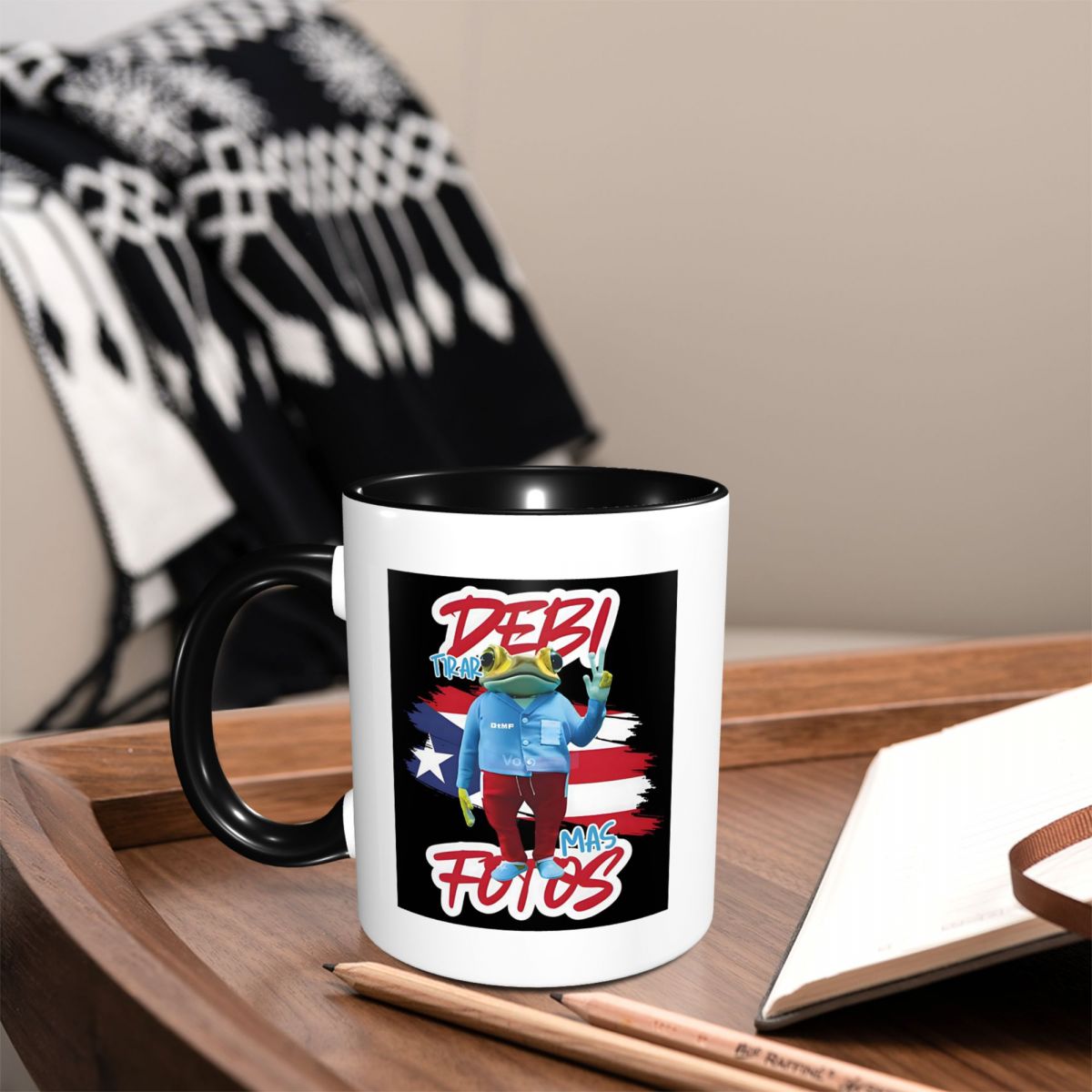 Kubek Bad Bunny DTMF Debi Tira – Coffee Tea Cup Foto recenzja i cena
