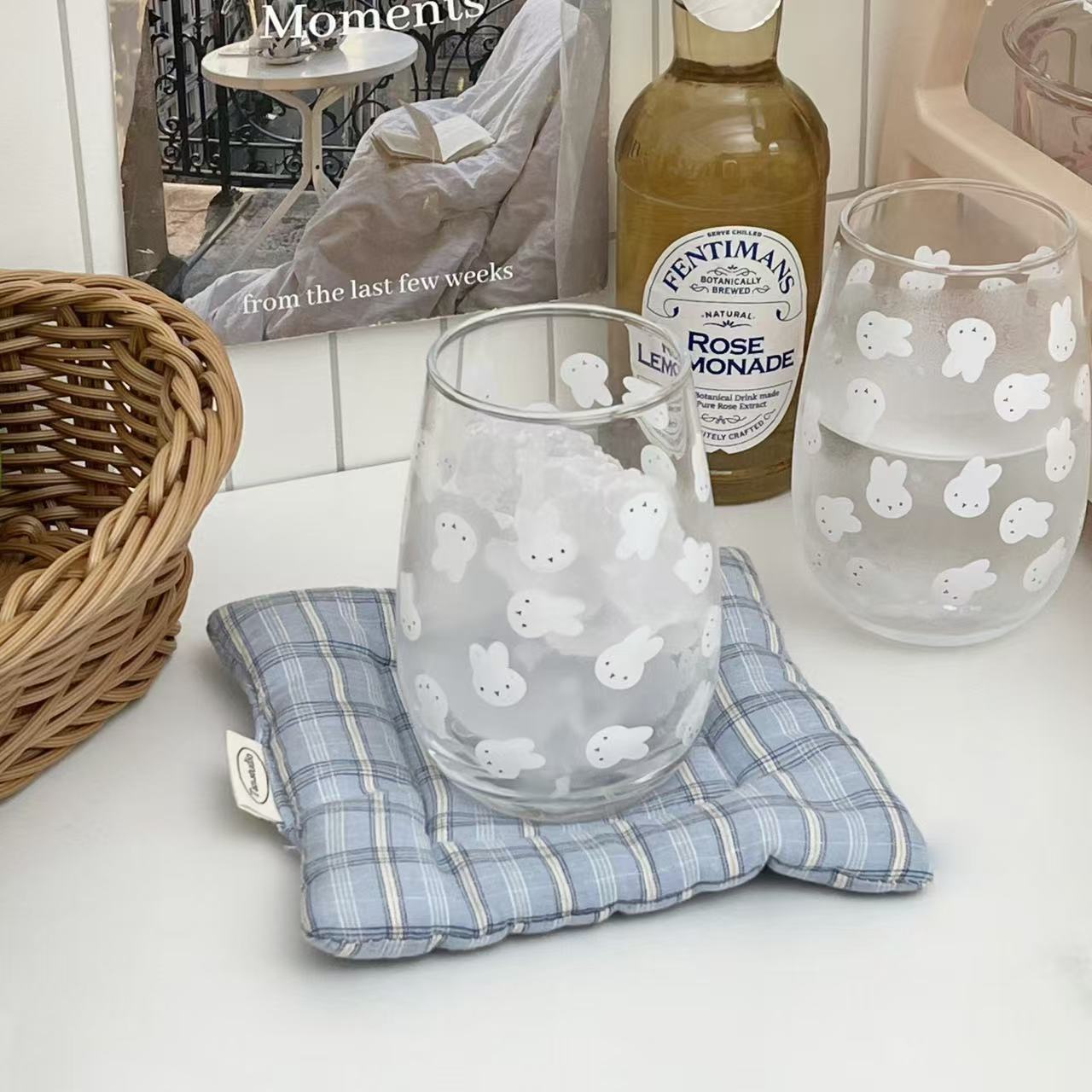 Uroczy szklany kubek z nadruki – Best Tea Coffee recenzja i cena