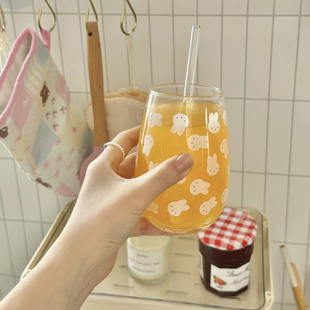 Uroczy szklany kubek z nadruki – Best Tea Coffee recenzja i cena
